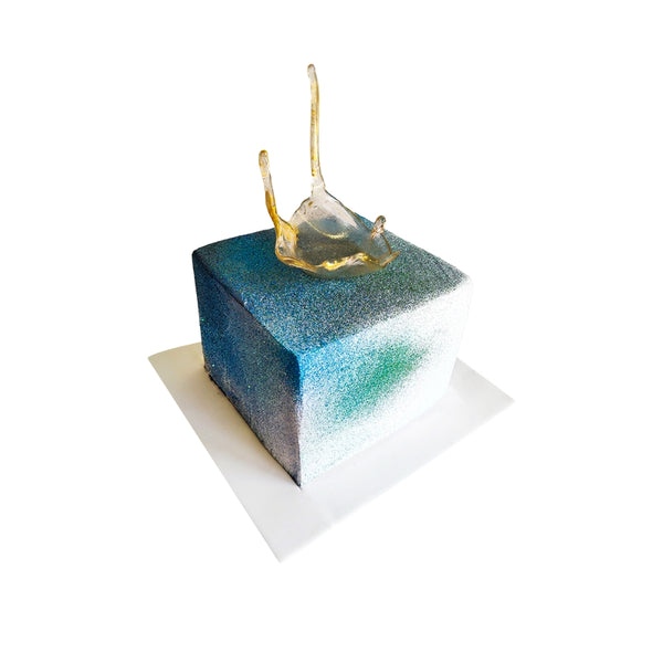 Shaded Blue Glitter Cake With Isomalt Sail